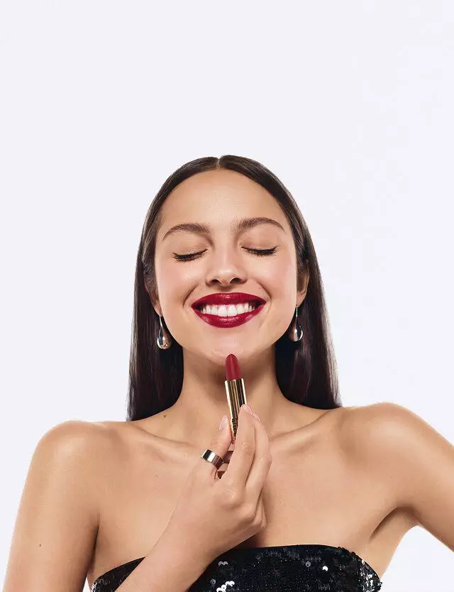 Celebración de los 90 años de Lancôme con la embajadora de belleza Olivia Rodrigo