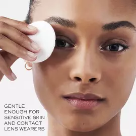 Removedor de maquillaje para ojos de doble acción Bi-Facil