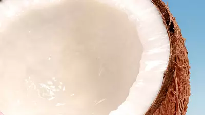Acorde de agua de coco fresca
